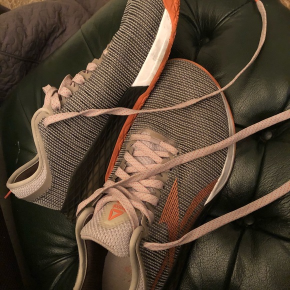 CrossFit Nano 10 - Picture 3 of 9